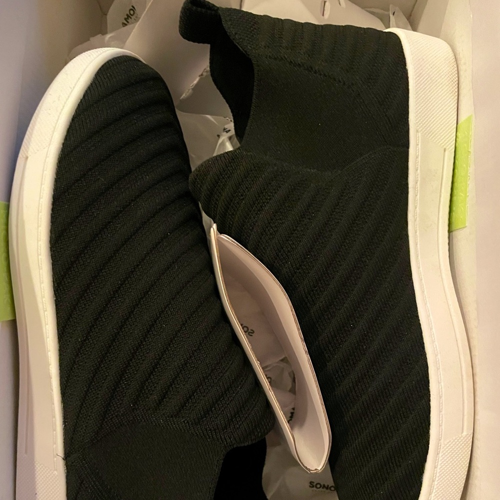 Sonoma Comfort knit shoes!